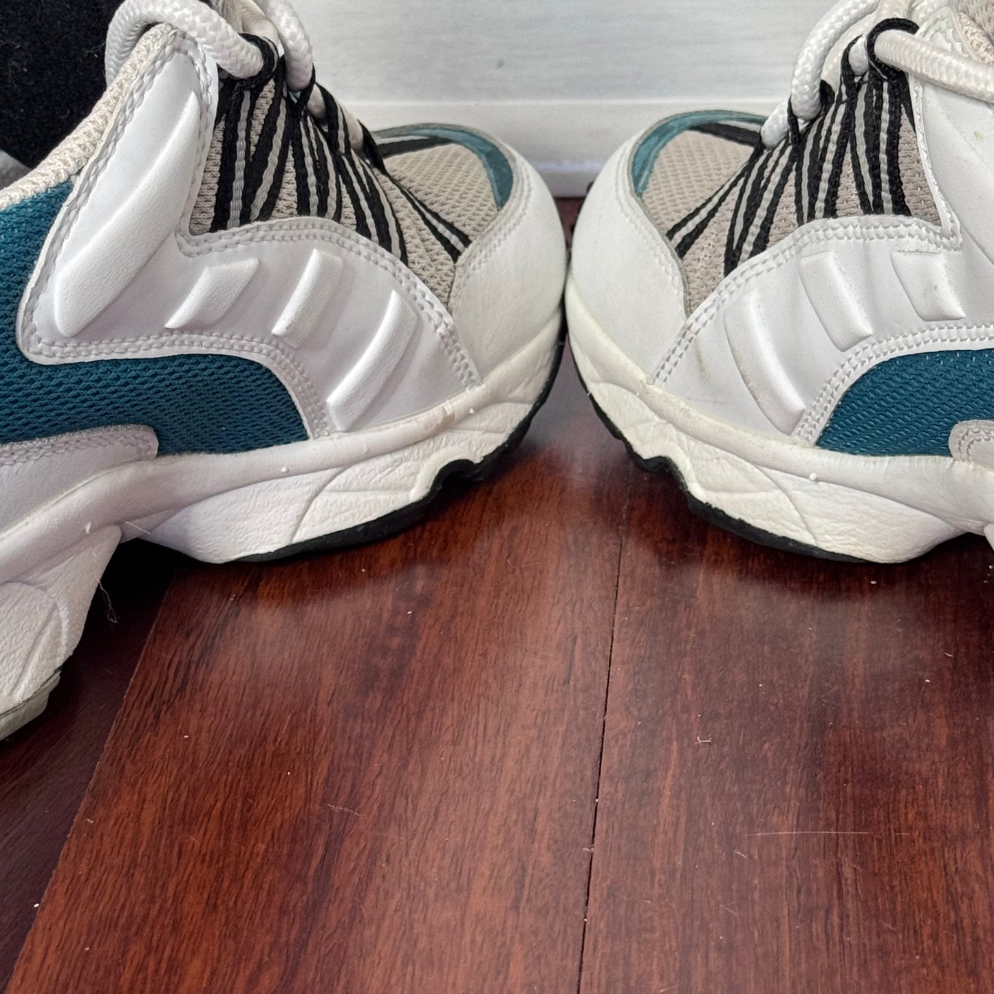 A.D.P. White & Teal Chunky Trail Sneakers with Graphic Lacing – Size 7